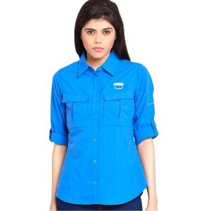 Columbia Women’s XS Blue Cascades Performance Shirt Roll up tabs Vented back